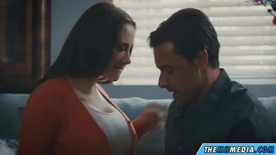 د یوې ښې بوختې مور سره رومانتيک جنسیت